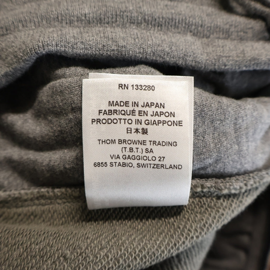 THOM BROWNE(トムブラウン) クラシック ループバック 4BAR スウェットパンツ グレー MJQ008A-06910-035