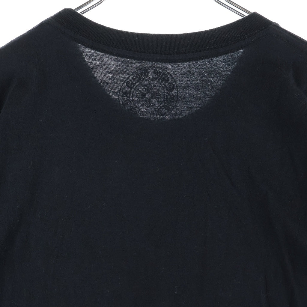 CHROME HEARTS(クロムハーツ) ネックロゴ スクロールラベルプリント クルーネック半袖ポケットTシャツ カットソー ブラック