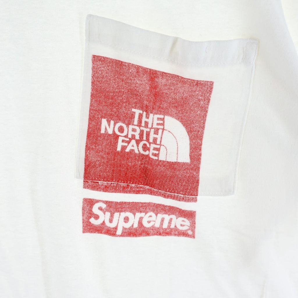 SUPREME(シュプリーム) 23SS ×THE NORTH FACE Printed Pocket Tee ノースフェイス ロゴプリント ポケットTシャツ 半袖クルーネックカットソー ホワイト NT02309I