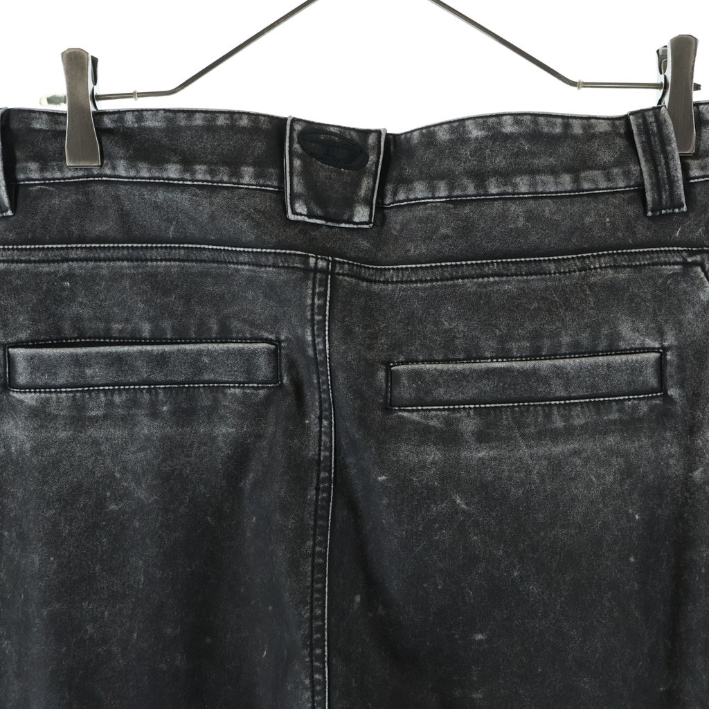 DIESEL(ディーゼル) 26AW DISTRESSED EFFECT FAUX LEATHER PANTS サイドジップ ディストレスト エフェクト フェイクレザー パンツ グレー A23026 0NJCJ