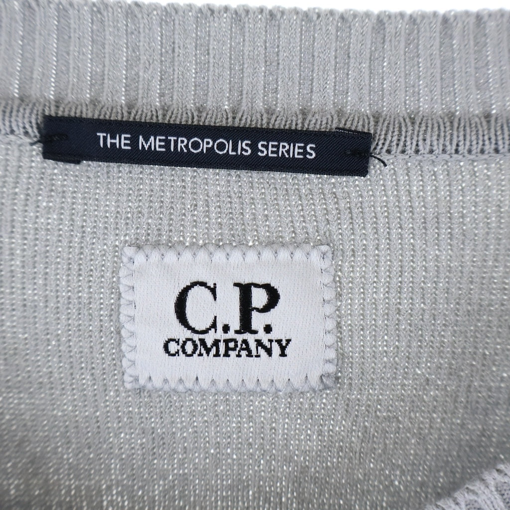 C.P. Company(シーピーカンパニー) 25SS THE METROPOLIS SEERIES COTTON STRETCH KNIT メトロポリス シリーズ コットン ストレッチ クルーネック ニット セーター グレー 18CLKN017A-110059A