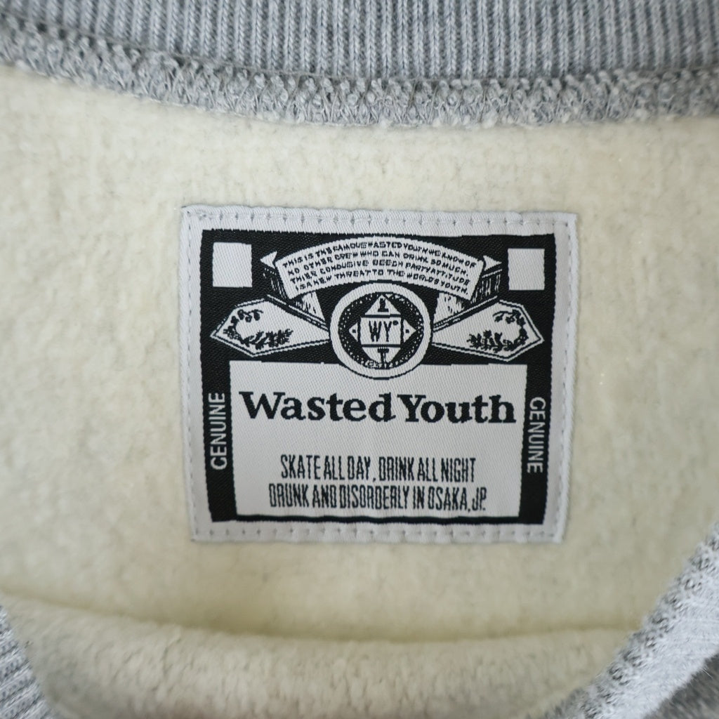 WASTED YOUTH(ウェイステッドユース) HEAVY WEIGHT SWEATSHIRT #1 両面ロゴイニシャルプリント クルーネックスウェットトレーナー グレー WY28CS004