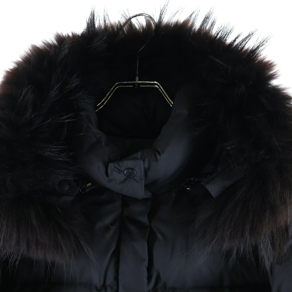 MONCLER(モンクレール) 茶タグ ファー付き ジップアップフーデッドダウンジャケット レディース ブラック 220-093-47352-90