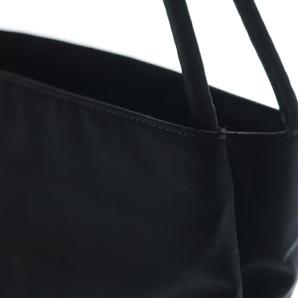 PRADA(プラダ) トライアングルロゴ ナイロン トートバッグ ブラック B6242