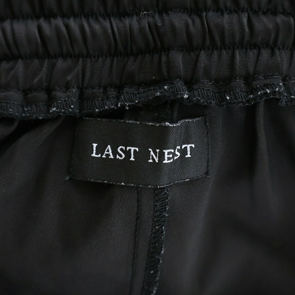 LAST NEST(ラスト ネスト) 24SS SATIN PAJAMA PANTS サテン パジャマパンツ サイドロゴ イージーパンツ ブラック