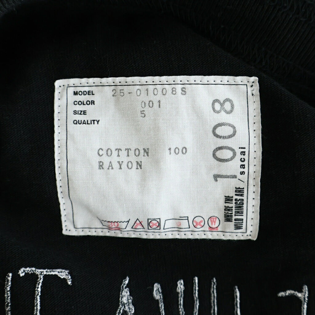 Sacai(サカイ) 25SS ×WHERE THE WILD THINGS ARE T-SHIRT かいじゅうたちのいるところ グラフィックプリントTシャツ 半袖クルーネックカットソー ブラック 25-01008S