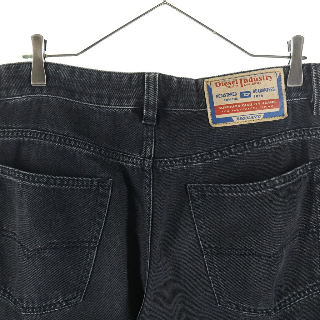 DIESEL(ディーゼル) 2001 D-MACRO マクロ ボタンフライデニムパンツ ブラック A11598