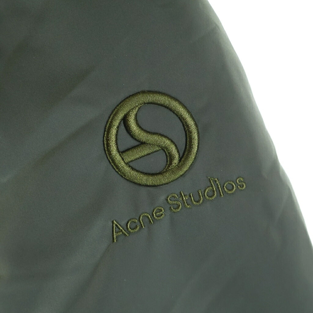 Acne Studios(アクネ ストゥディオズ) BOMBER JACKET アームロゴ刺繍 ナイロンボンバージャケット カーキ FN-MN-OUTW001129