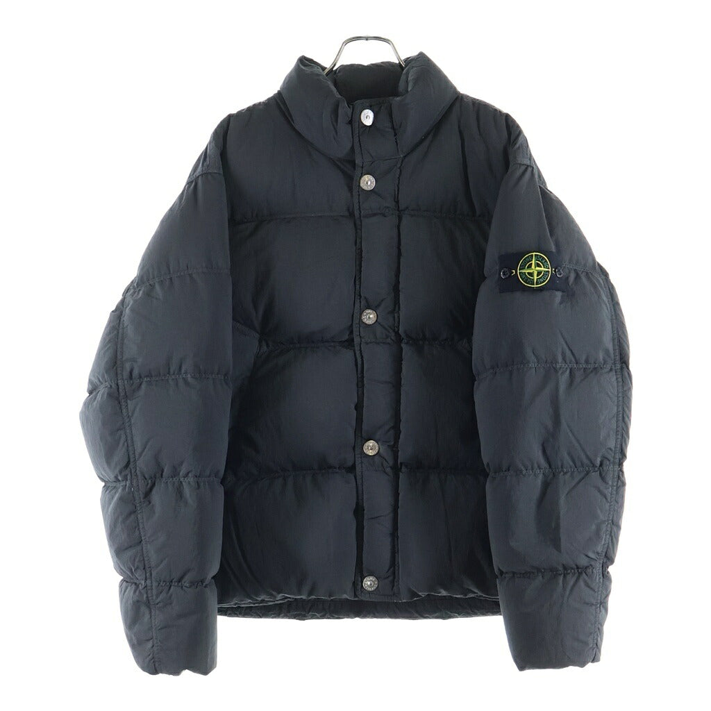 STONE ISLAND(ストーンアイランド) パデッド ロゴワッペン ダウンジャケット ブラック K2S154100124S0019