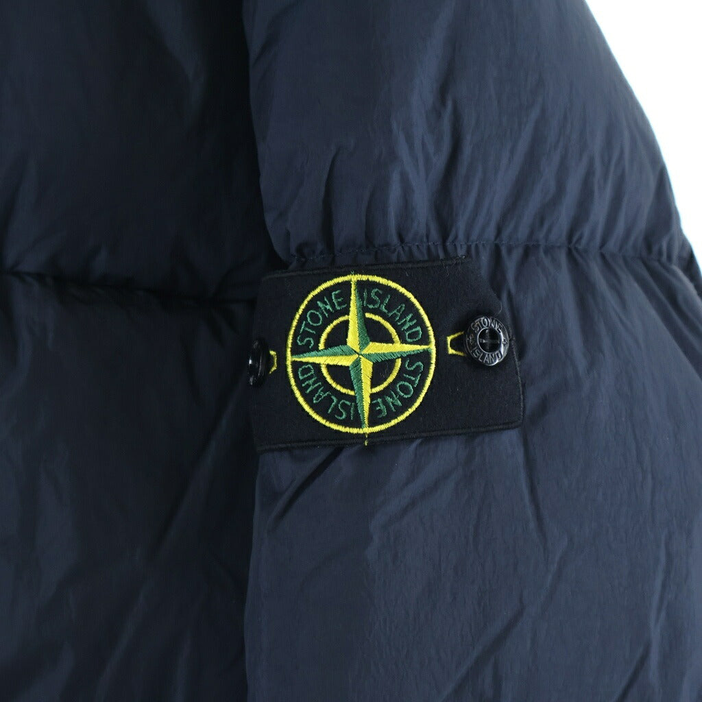 STONE ISLAND(ストーンアイランド) GARMENT DYED CRINKLE REPS RECYCLED NYLON DOWN ガーメントダイ ナイロンレップス フーデッド ダウンジャケット ネイビー 791540723