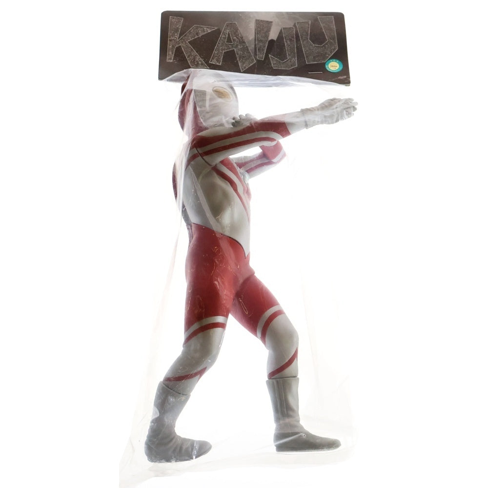 MARMIT(マーミット) 2010 KAIJU ゾフィー ウルトラマン ソフビ 人形 フィギュア グレー/レッド