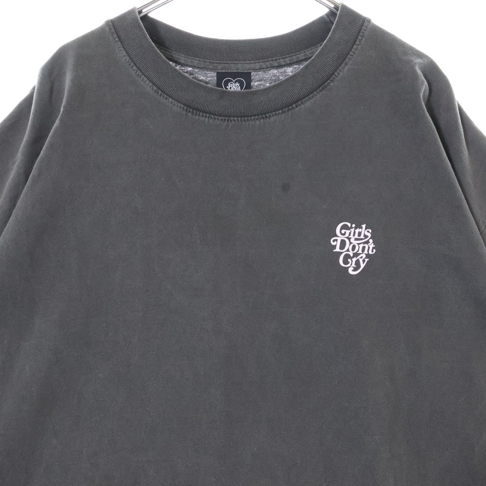 Girls Don't Cry(ガールズドントクライ) DC Logo Tee ロゴプリント クルーネック 半袖Tシャツ カットソー グレー