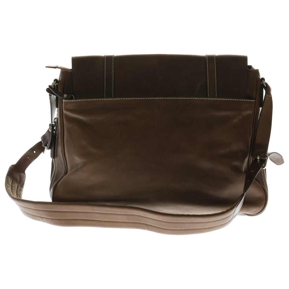 BRUNELLO CUCINELLI(ブルネロクチネリ) ロゴ刻印 レザー