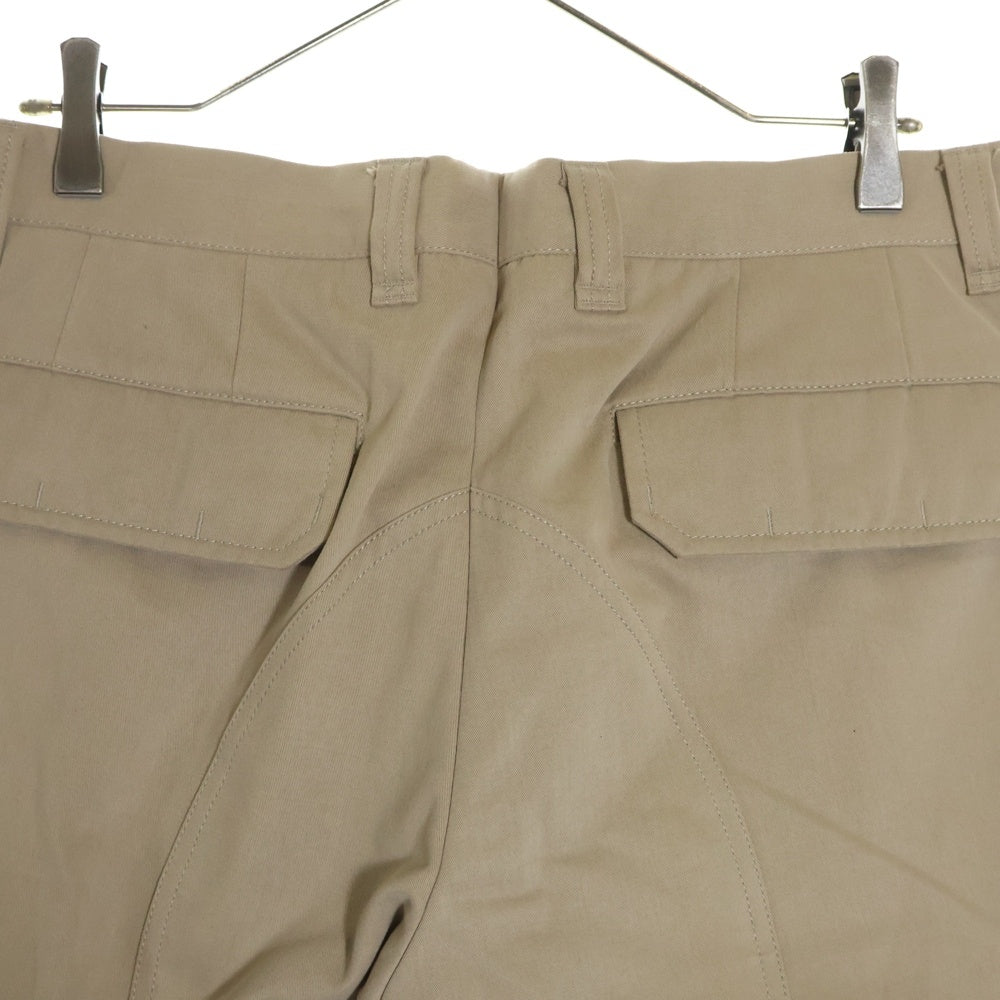 BRUNELLO CUCINELLI(ブルネロクチネリ) センタープレス ジップフライ ミリタリー カーゴパンツ ベージュ
