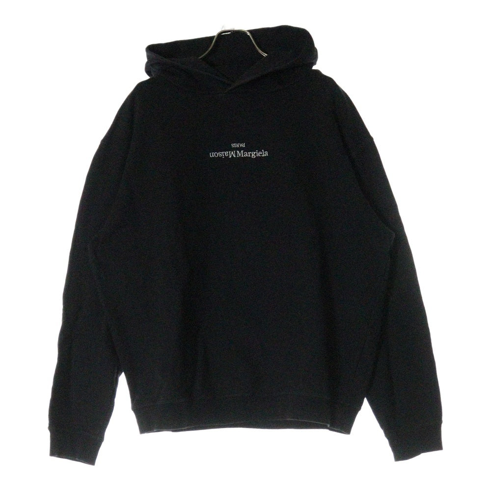 Maison Margiela 10(メゾン マルジェラ) 21SS リバースロゴ アップサイドダウン エンブロイダリー スウェットフーディ プルオーバーパーカー ブラック S50GU0167