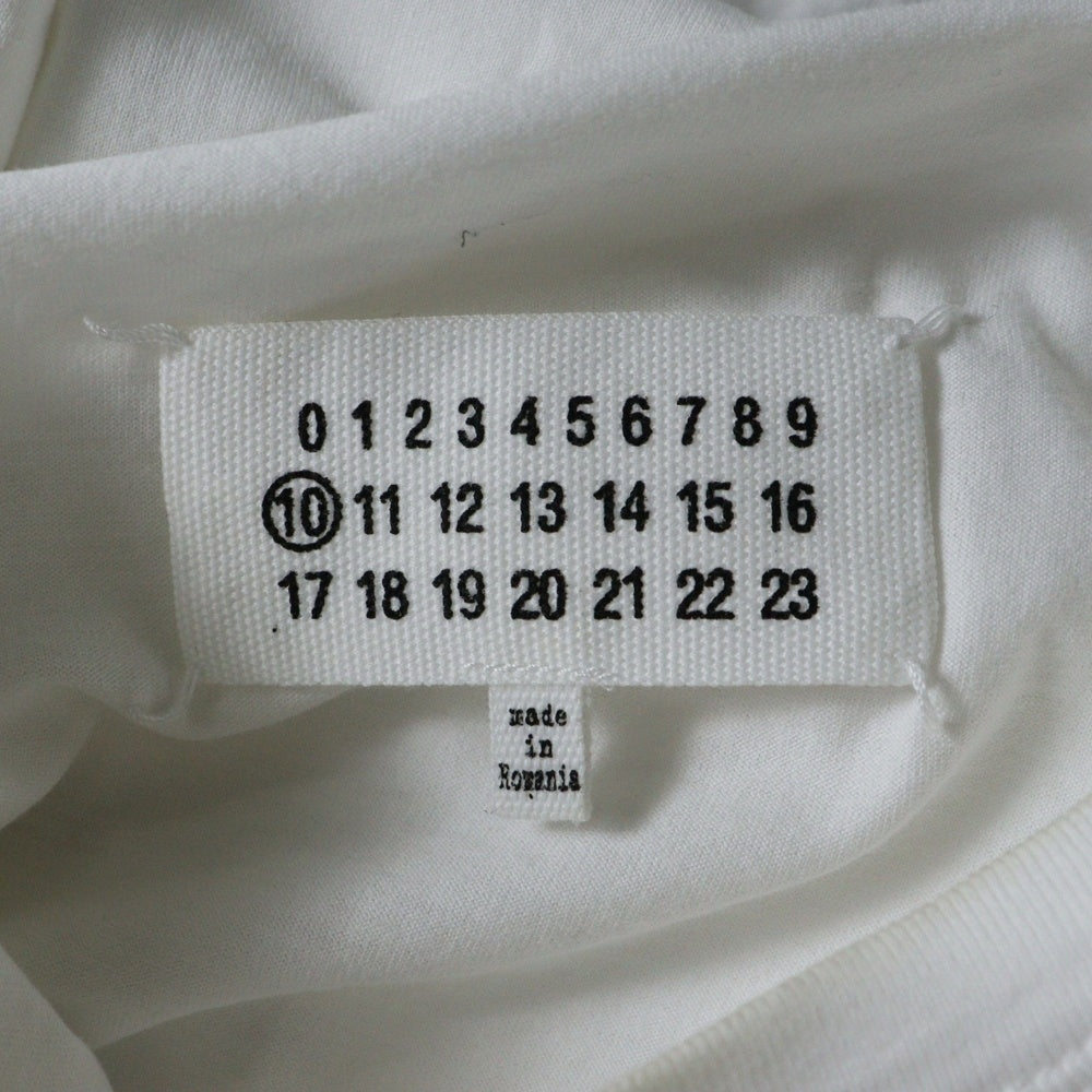 Maison Margiela 10(メゾン マルジェラ) 22SS リバースロゴ アップサイドダウン エンブロイダリー クルーネック半袖Tシャツ カットソー ホワイト S30GC0701