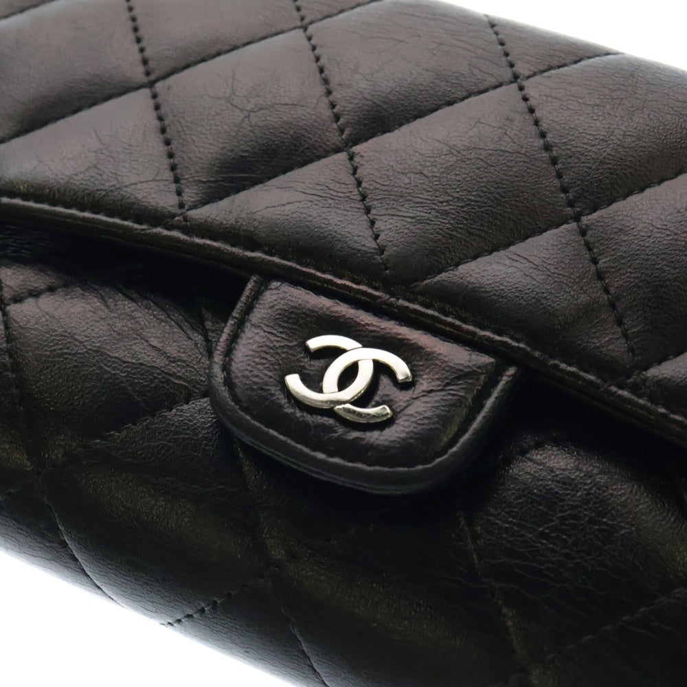 CHANEL 三つ折り財布 黒 レザー キルティング CHANEL ブラック キルティング 三つ折り財布 - メルカリ