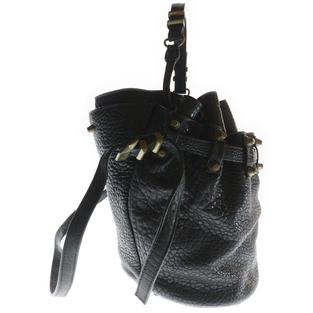 ALEXANDER WANG(アレキサンダーワン) ディエゴ バケット スタッズ レザー ショルダーバッグ ブラック レディース