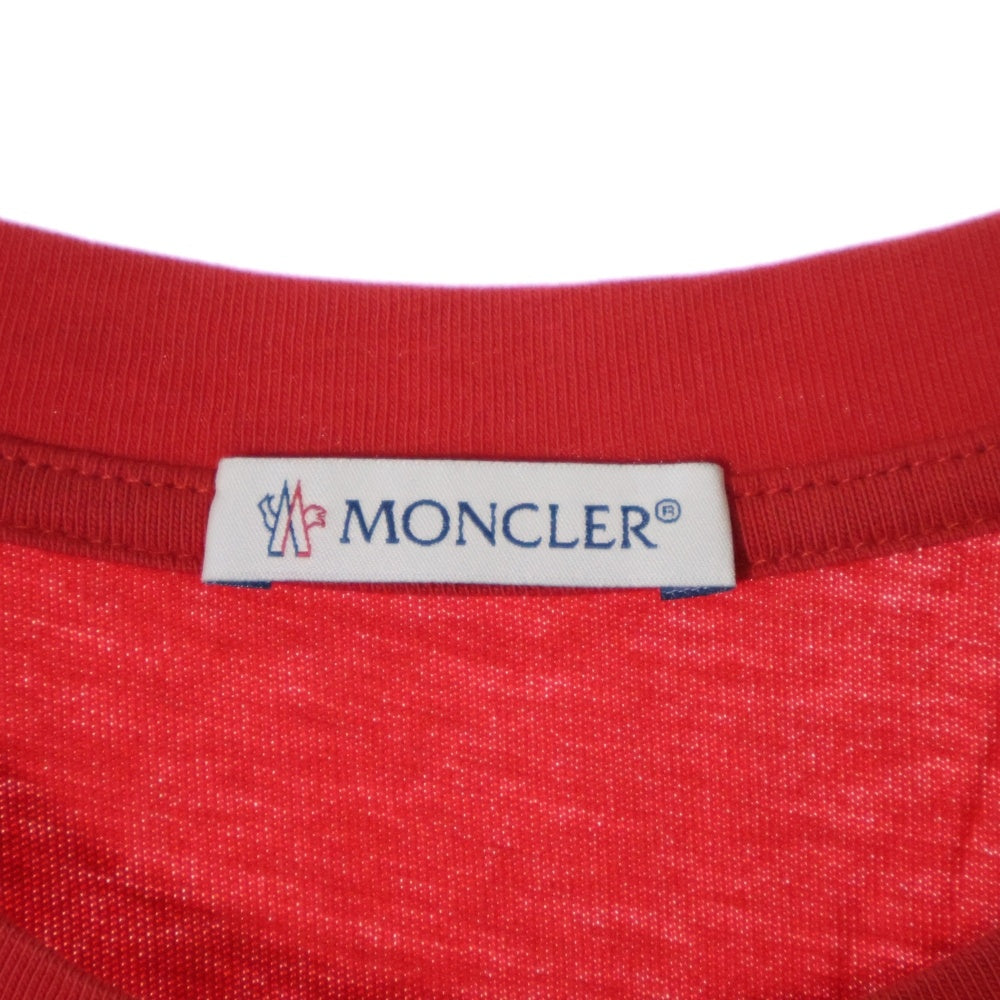 MONCLER(モンクレール) 22SS フロントロゴパッチ クルーネック半袖Tシャツ カットソー レッド H20918C00025 8390T