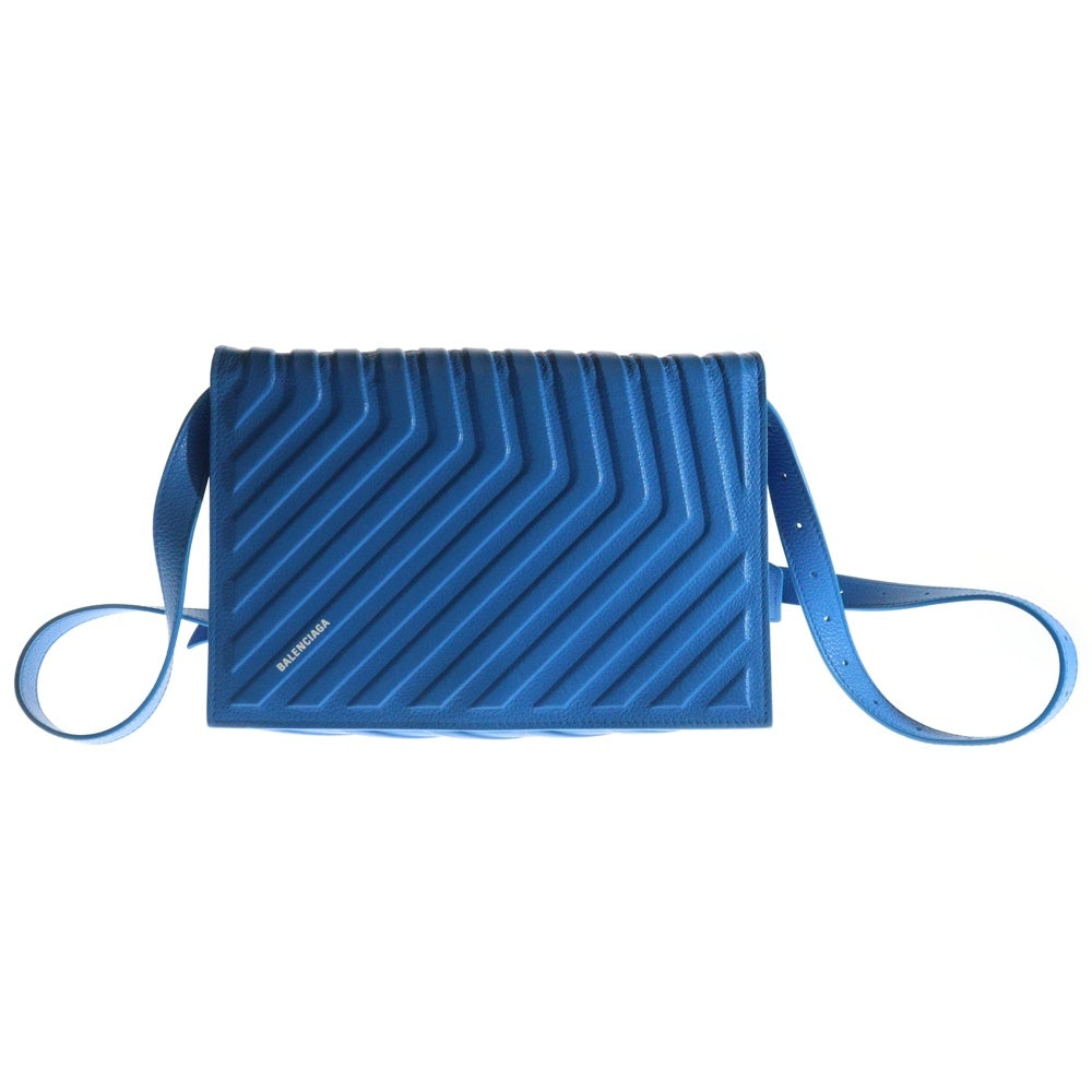 BALENCIAGA(バレンシアガ) CAR FLAP BAG W カー フラップ エンボス レザー ショルダーバッグ ブルー 679466