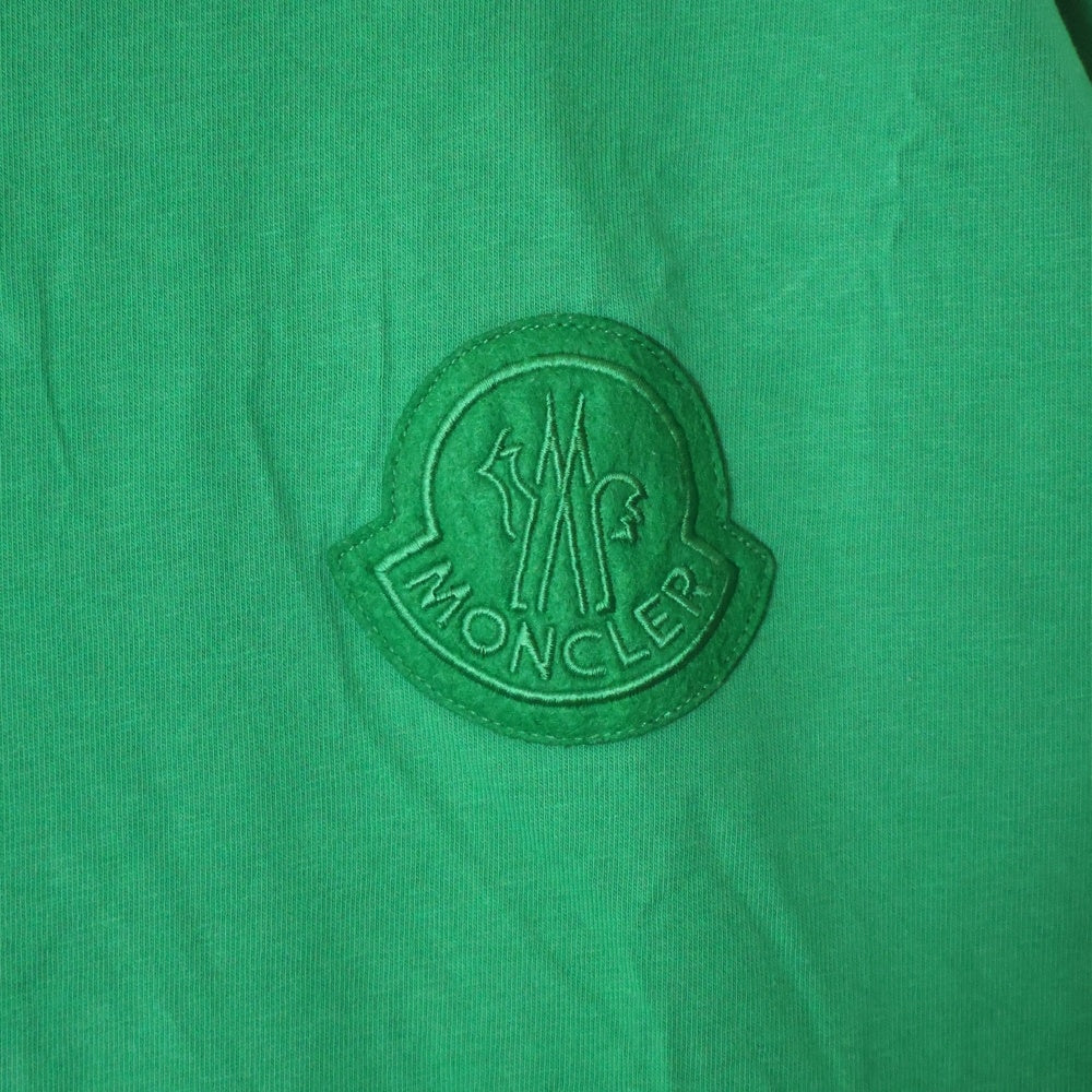MONCLER GENIUS(モンクレール ジーニアス) 22SS フロントロゴワッペン クルーネック半袖Tシャツ カットソー グリーン H10928C00011 809KL