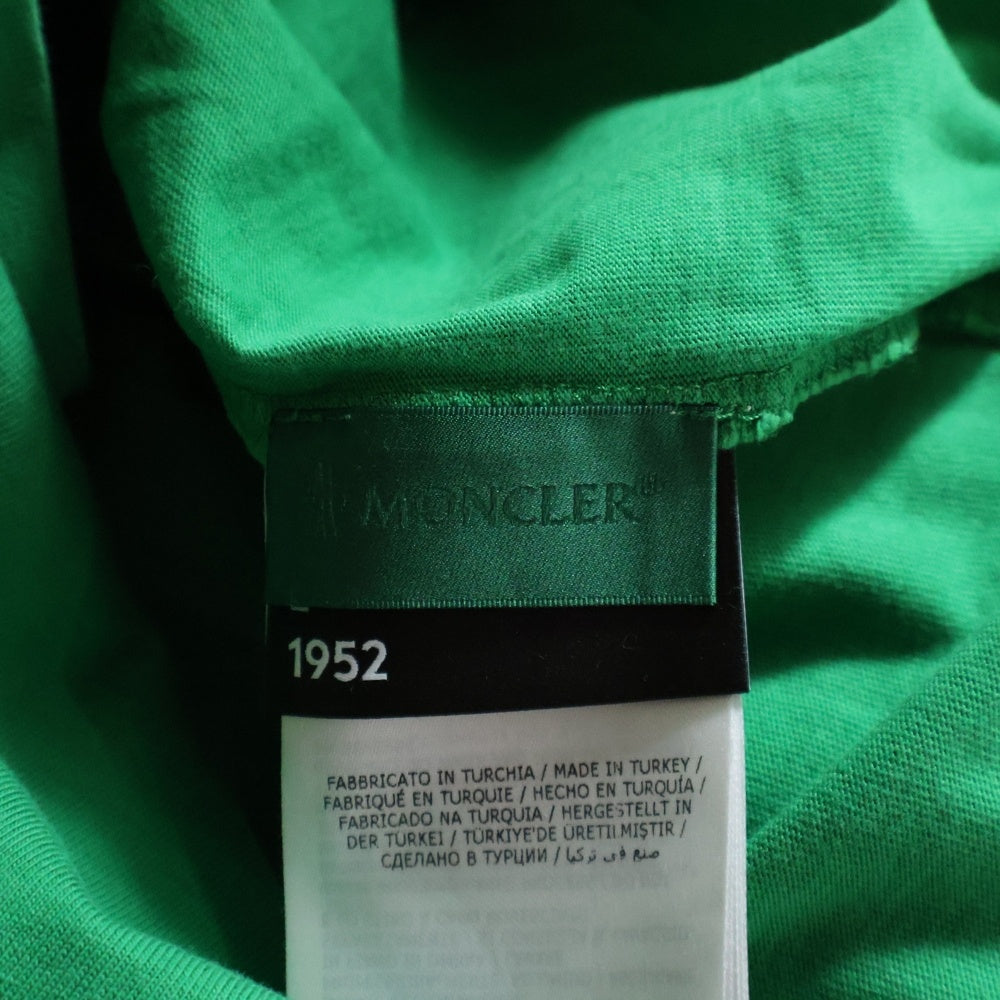 MONCLER GENIUS(モンクレール ジーニアス) 22SS フロントロゴワッペン クルーネック半袖Tシャツ カットソー グリーン H10928C00011 809KL