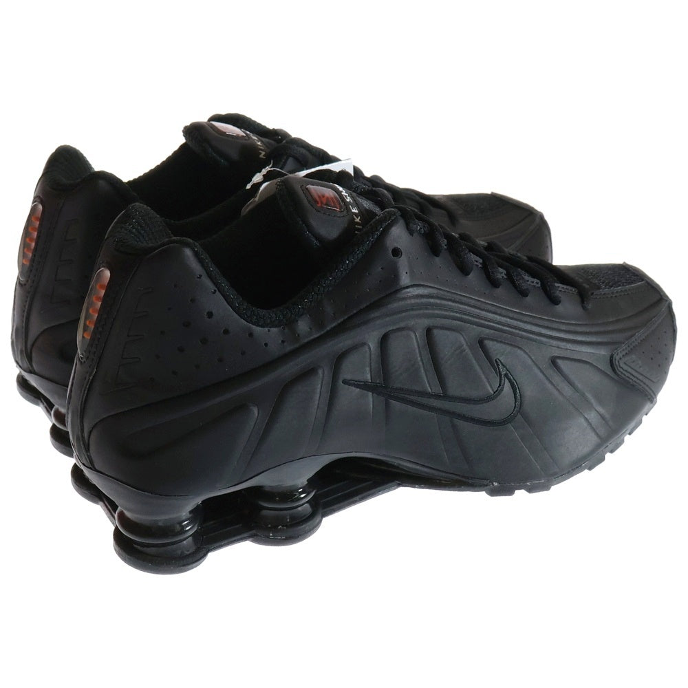 NIKE(ナイキ) WMNS SHOX R4 BLACK ORANGE ウィメンズ ショックス ローカットスニーカー ブラック US10.5/27.5cm AR3536-004