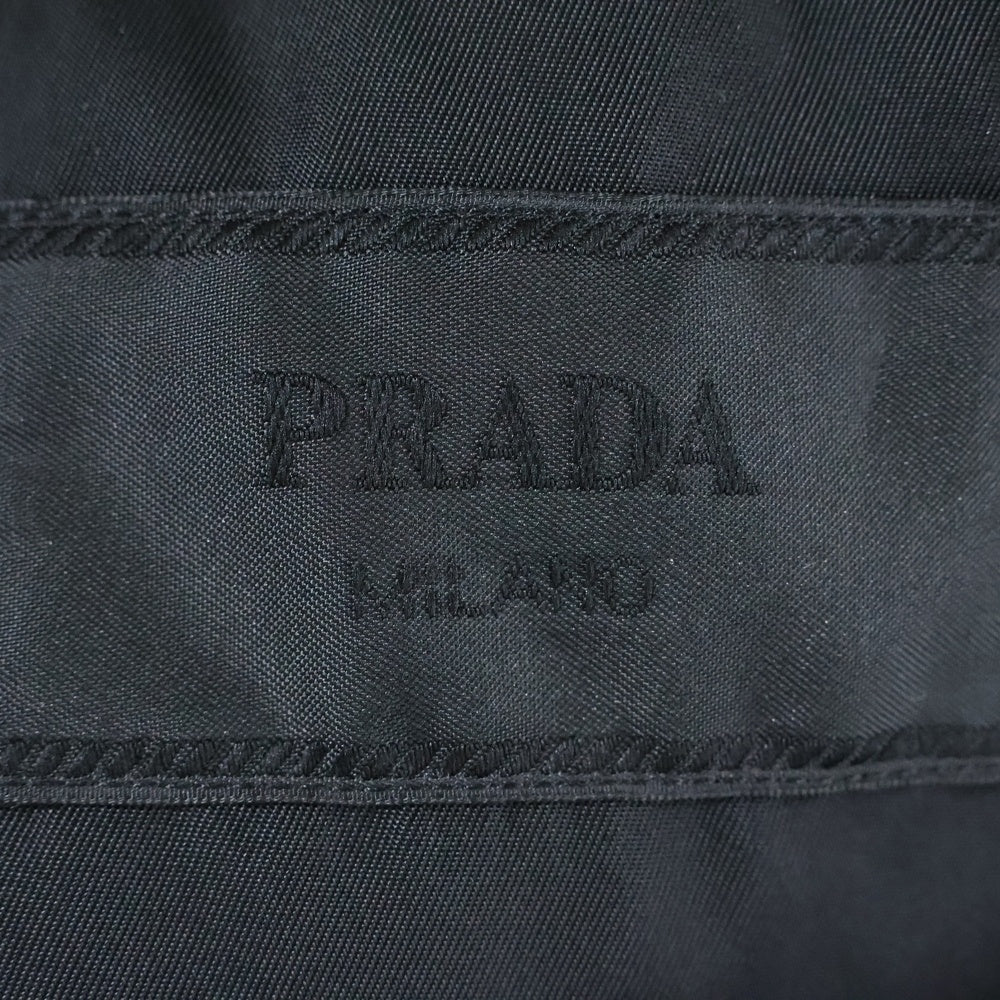 PRADA(プラダ) 20AW トライアングルロゴ リナイロン フロントポケット スナップボタン 長袖シャツ ブラック SC514 S202 1WQ8