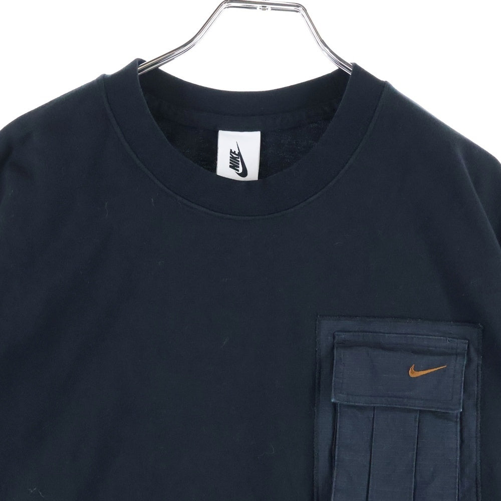 NIKE(ナイキ) ×Travis Scott NRG AG Tee トラヴィススコット フロントカーゴポケット ロゴ刺繍 クルーネック半袖Tシャツ カットソー ブラック