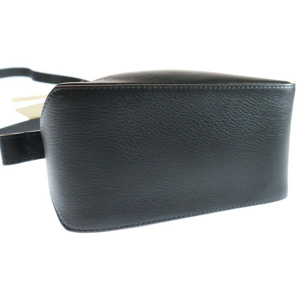 MARNI(マルニ) Leather SMALL HOBO レザー ショルダーバッグ ブラック SBMQ0109U0