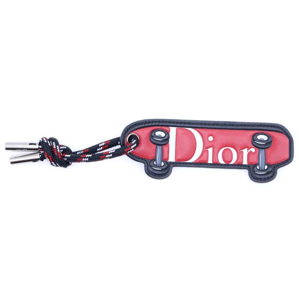 Christian Dior(クリスチャンディオール) ロゴ レザー スケボー チャーム キーホルダー レッド