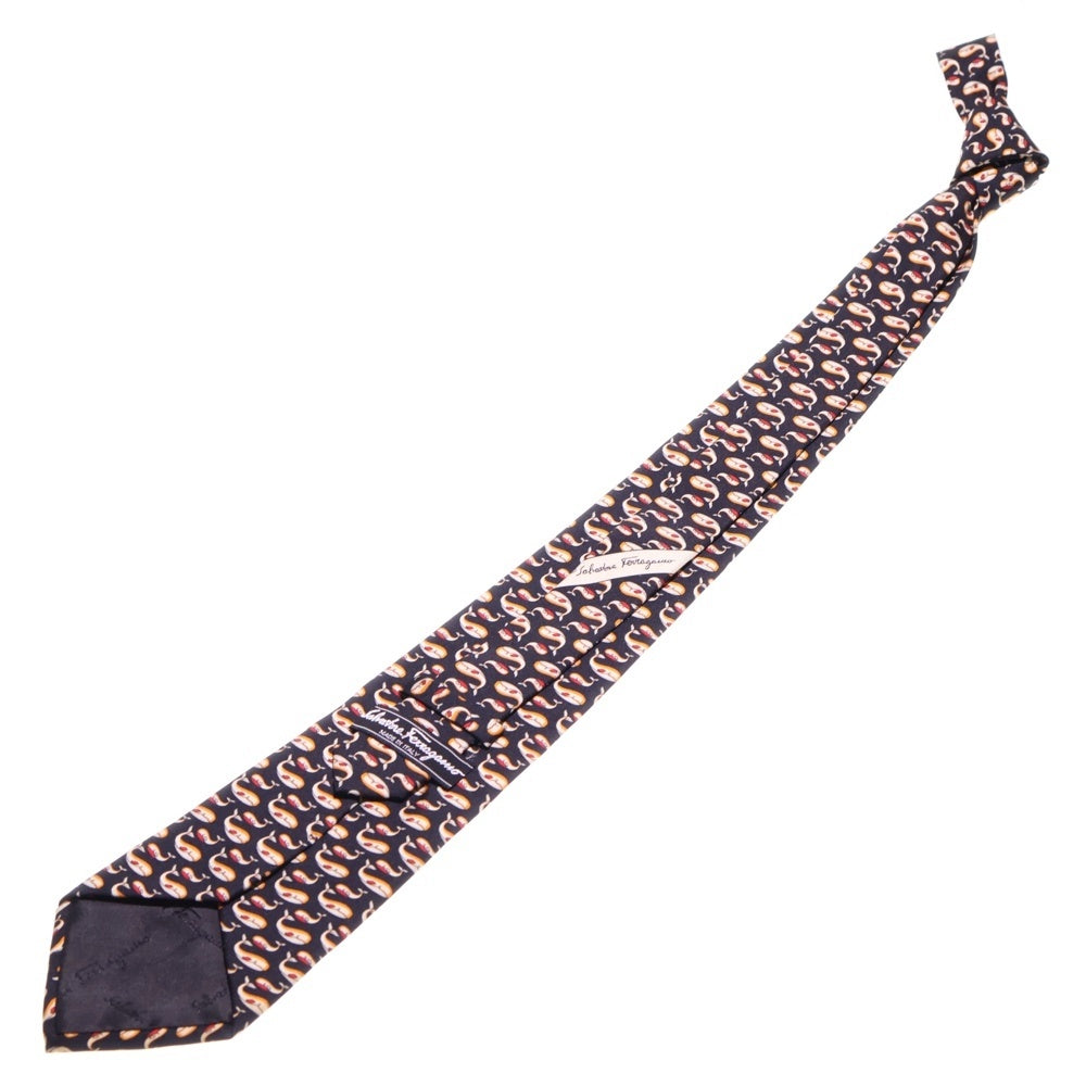 Salvatore Ferragamo(サルヴァトーレ フェラガモ) 総柄 クジラ シルク