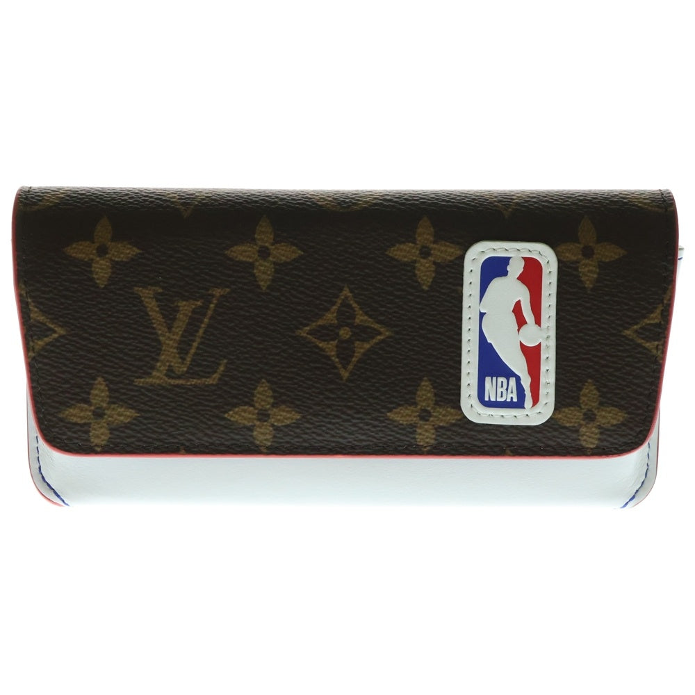 LOUIS VUITTON(ルイヴィトン) ×NBA エヌビーエー エテュイ リュネット ウディ モノグラム メガネケース ブラウン/ホワイト GI0296 SF4200