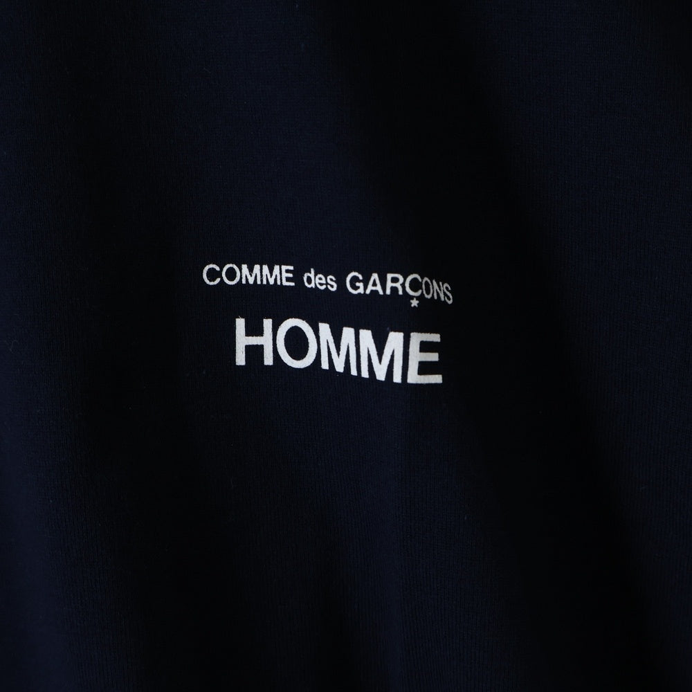COMME des GARCONS HOMME(コムデギャルソンオム) Cotton Jersey Garment Print Tee ロゴプリント 半袖Tシャツ ネイビー HO-T101