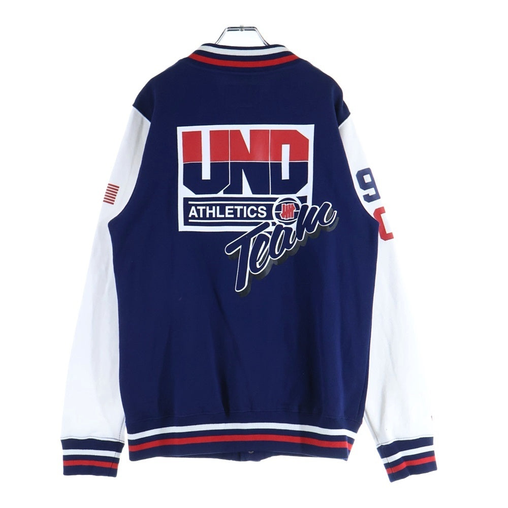 UNDEFEATED(アンディフィーテッド) コットン バックプリント ボタンダウン スタジアム ジャケット ブルゾン ブルー 315069