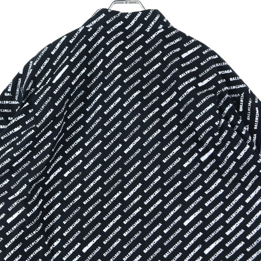BALENCIAGA(バレンシアガ) 24SS オールオーバー ロゴプリント 半袖シャツ ブラック 681702 TQL07