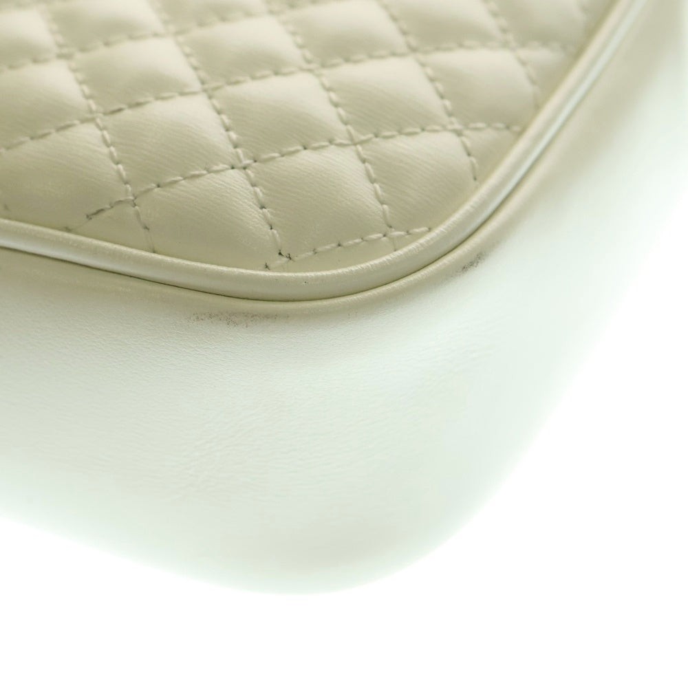 GUCCI(グッチ) GGマーモント シェリーライン レザー キルティング ショルダーバッグ ホワイト 541051