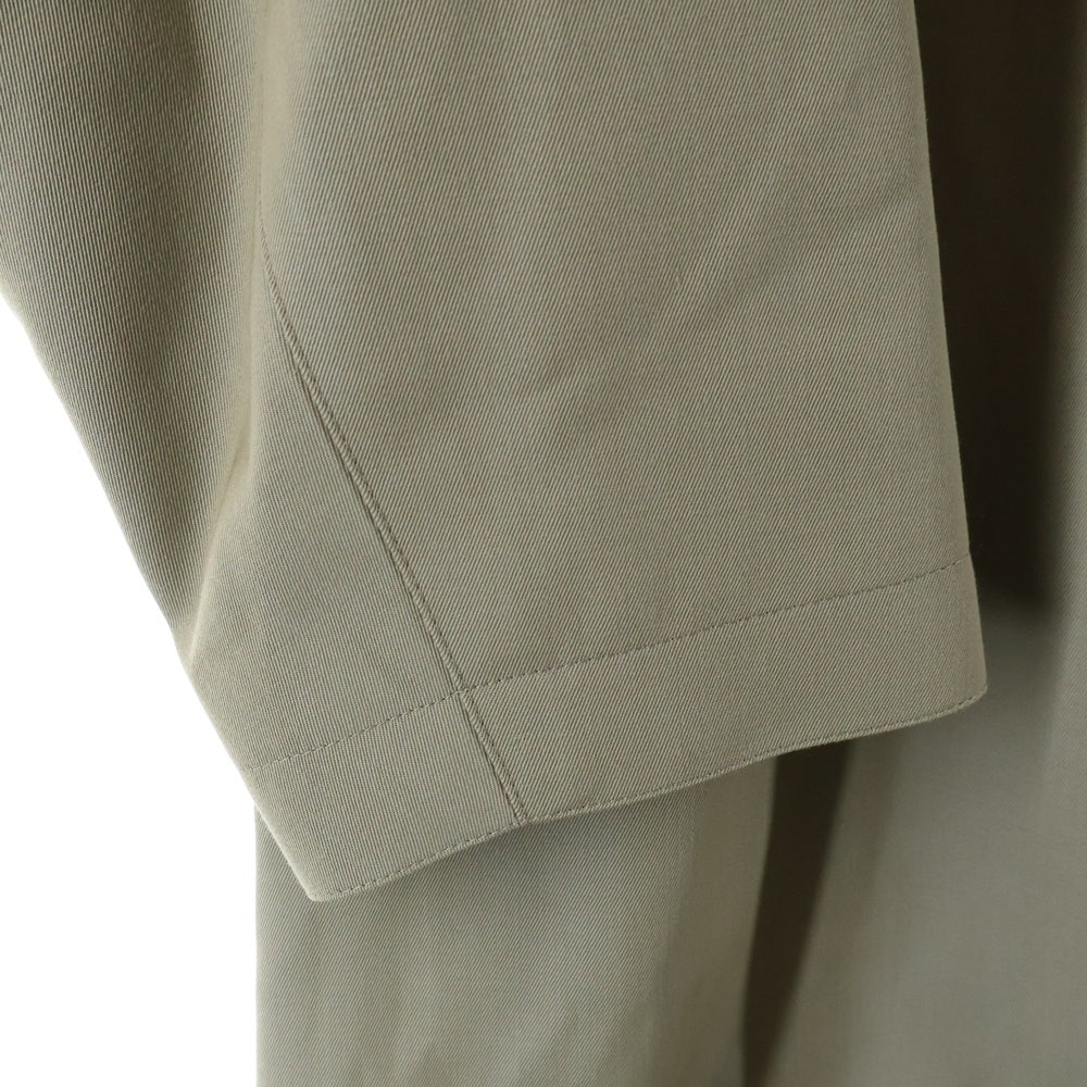 AURALEE(オーラリー) 25SS LIGHT WOOL MAX GABARDINE CHAMBRAY SOUTEIN COLLAR COAT ライト ウール マックス ギャバジン シャンブレー レザー ステンカラーコート ベージュ A25SC01MC