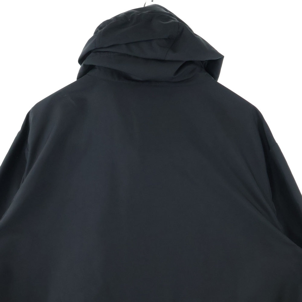 MONCLER(モンクレール) 19SS MONTREAL ラバーロゴ ナイロンジップアップパーカー ブラック E10914109105