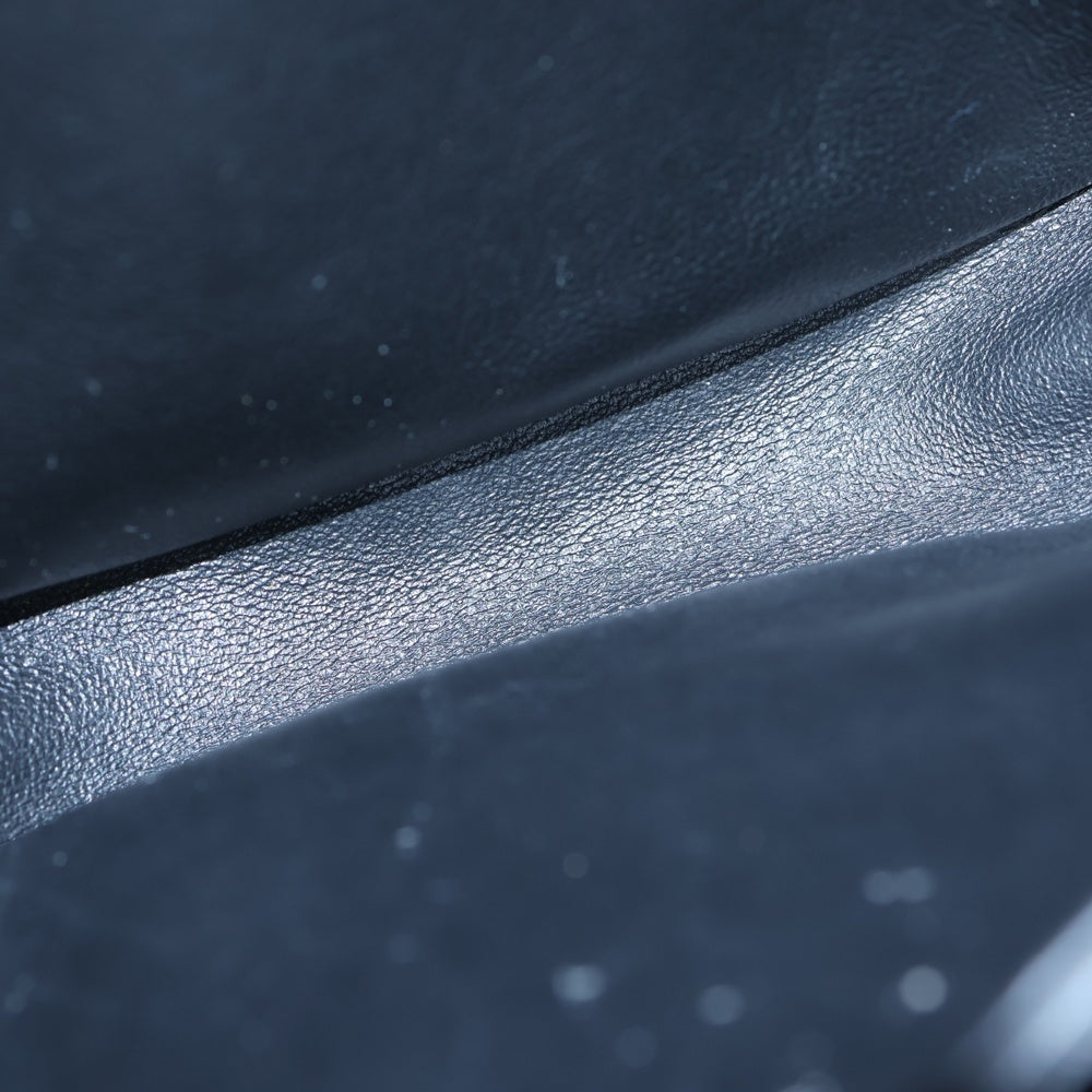 CELINE(セリーヌ) ブザス クラシック カーフスキン トリオンフ レザーショルダーバッグ ブラック 117883GAO