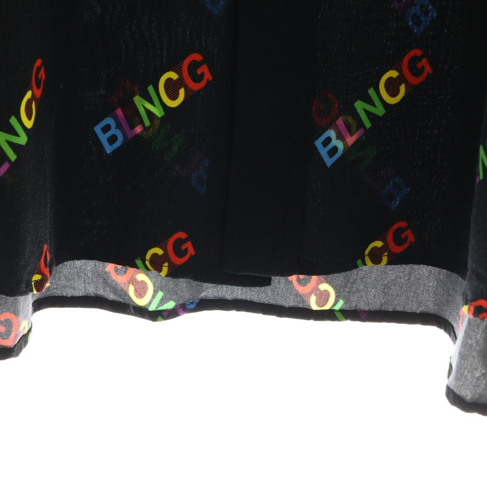 BALENCIAGA(バレンシアガ) ロゴ 総柄 ラージフィット レーヨン ボタンダウン 半袖シャツ ブラック 626938