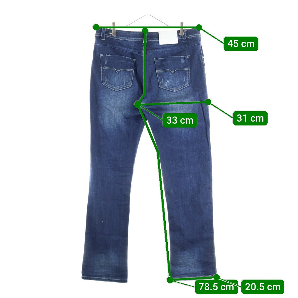 DIESEL(ディーゼル) バックホワイトレザーパッチ ボタンフライ ストレートデニムパンツ インディゴ