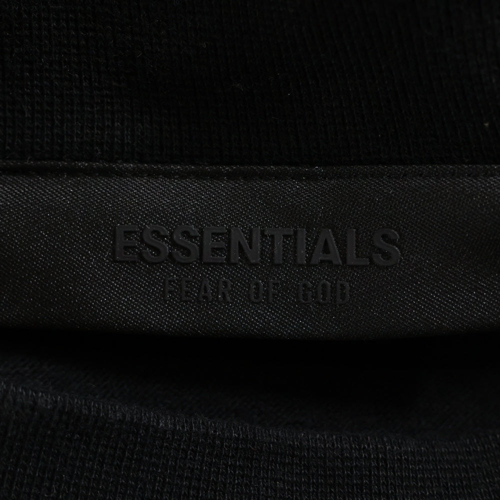 ESSENTIALS FEAR OF GOD(エッセンシャル フィアオブゴッド) ラバーロゴ モックネック 半袖Tシャツ ブラック