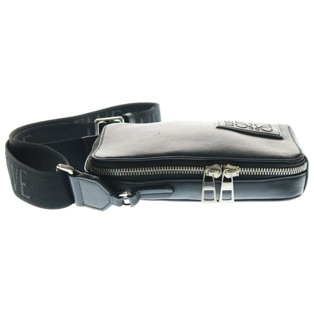 LOEWE(ロエベ) バーティカル クロスボディ ポケット レザー ポシェット