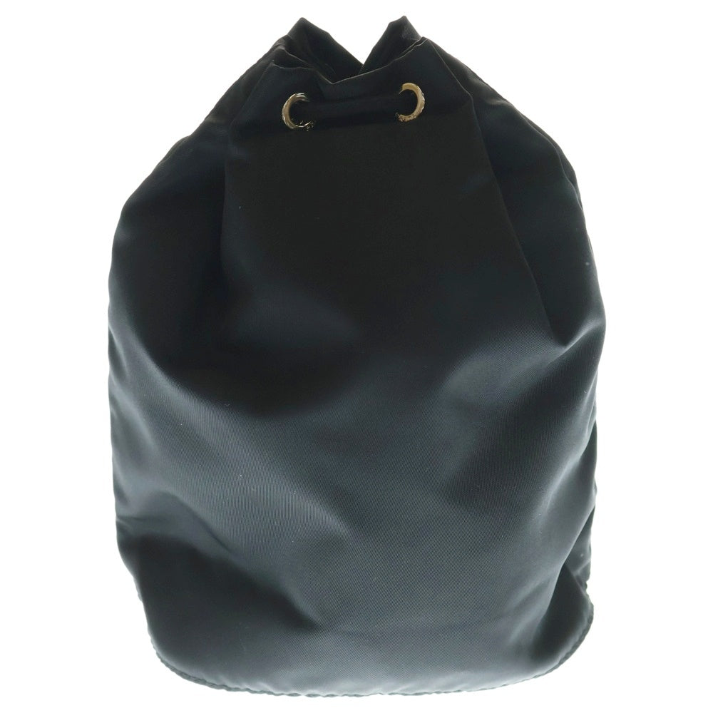 PRADA(プラダ) トライアングルロゴプレート ナイロン 巾着 ポーチ ブラック