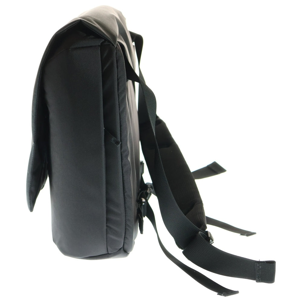 ARC'TERYX Fyx 13メッセンジャーバッグ　フィックス ARC'TERYX(アークテリクス) FYX 13 フィックス 13 スクエア ナイロン