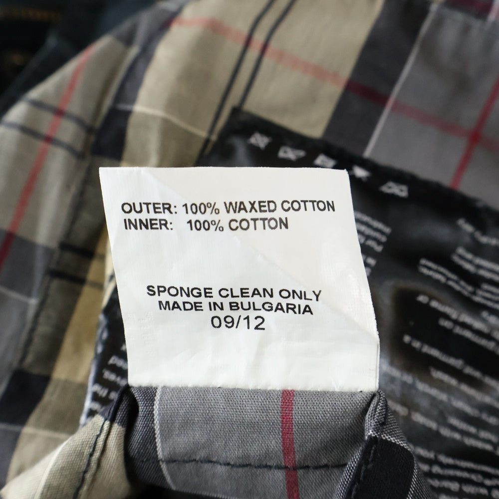 Barbour(バブアー) フロントボタン チェックライニング カーゴベスト ブラック MWX0520NY51