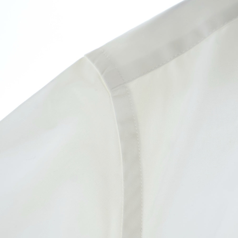 FERRAGAMO(フェラガモ) レギュラーカラー 比翼ボタン ロングスリーブ 長袖シャツ ホワイト