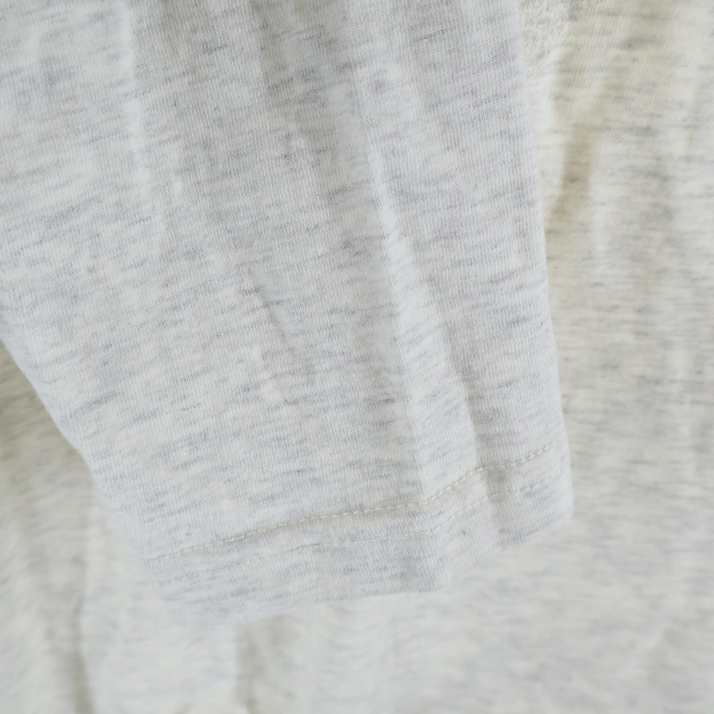 BURBERRY(バーバリー) フロントプリント クルーネック長袖Tシャツ カットソー グレー A1P10-404-01