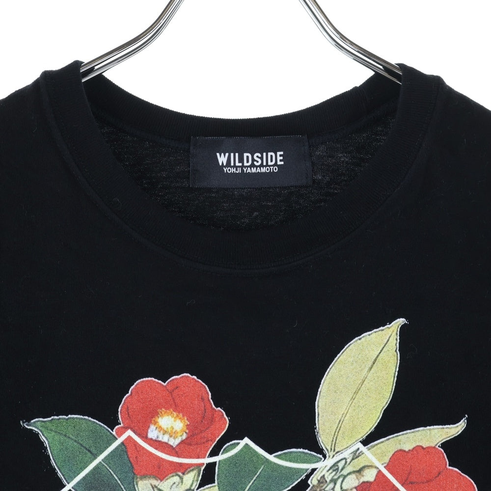 WILDSIDE YOHJI YAMAMOTO(ワイルドサイド ヨウジ ヤマモト) 24SS フローラル ロゴプリント クルーネック半袖Tシャツ カットソー ブラック WS-T14-003